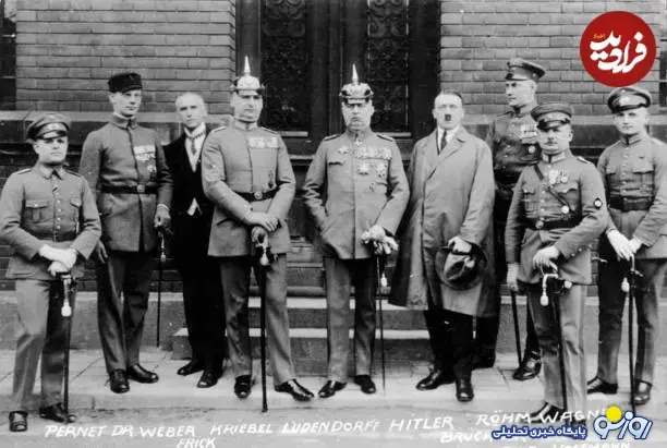 تصویر هیتلر در یک مهمانی!